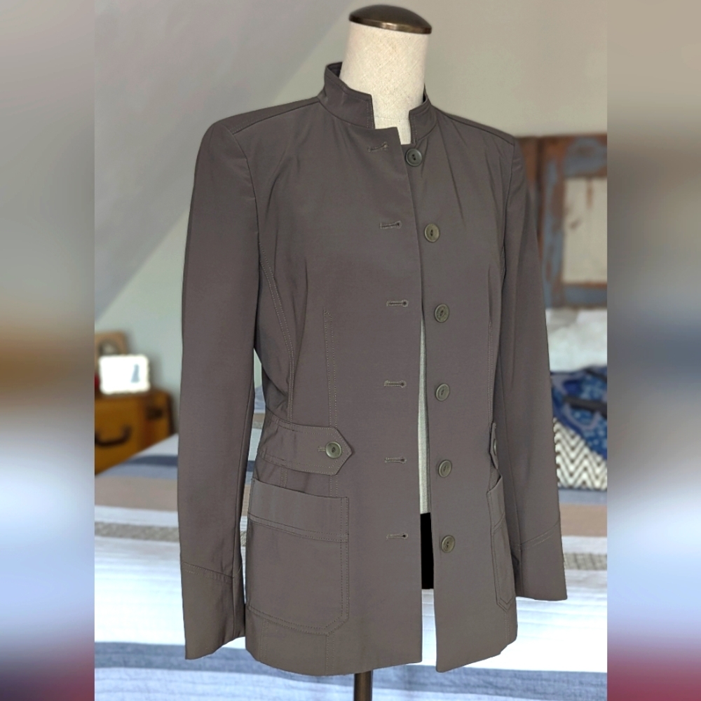 Women's Gray Peace of Cloth Pantiular Jacket